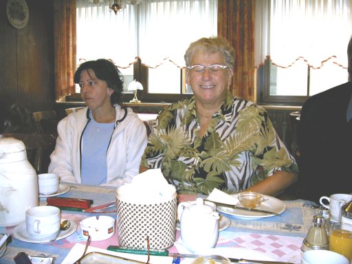2ftr005.jpg