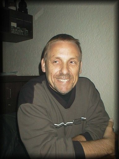 Aut52270.jpg