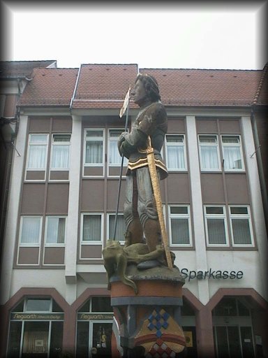 Aut52412.jpg