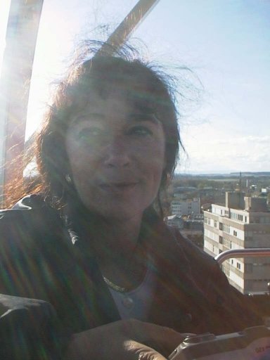 Aut52127.jpg