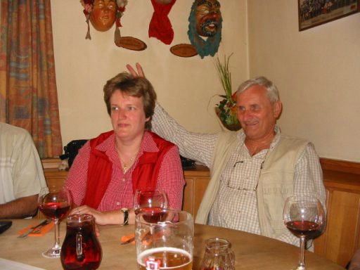 102-0227_img.jpg