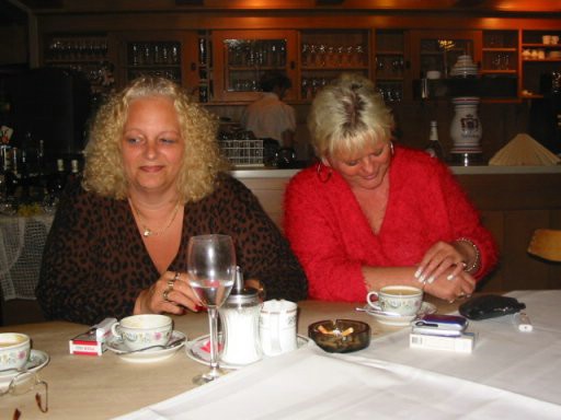 102-0237_img.jpg