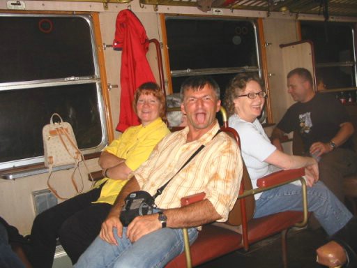 s102-0253_img.jpg