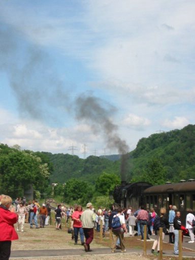 s102-0256_img.jpg